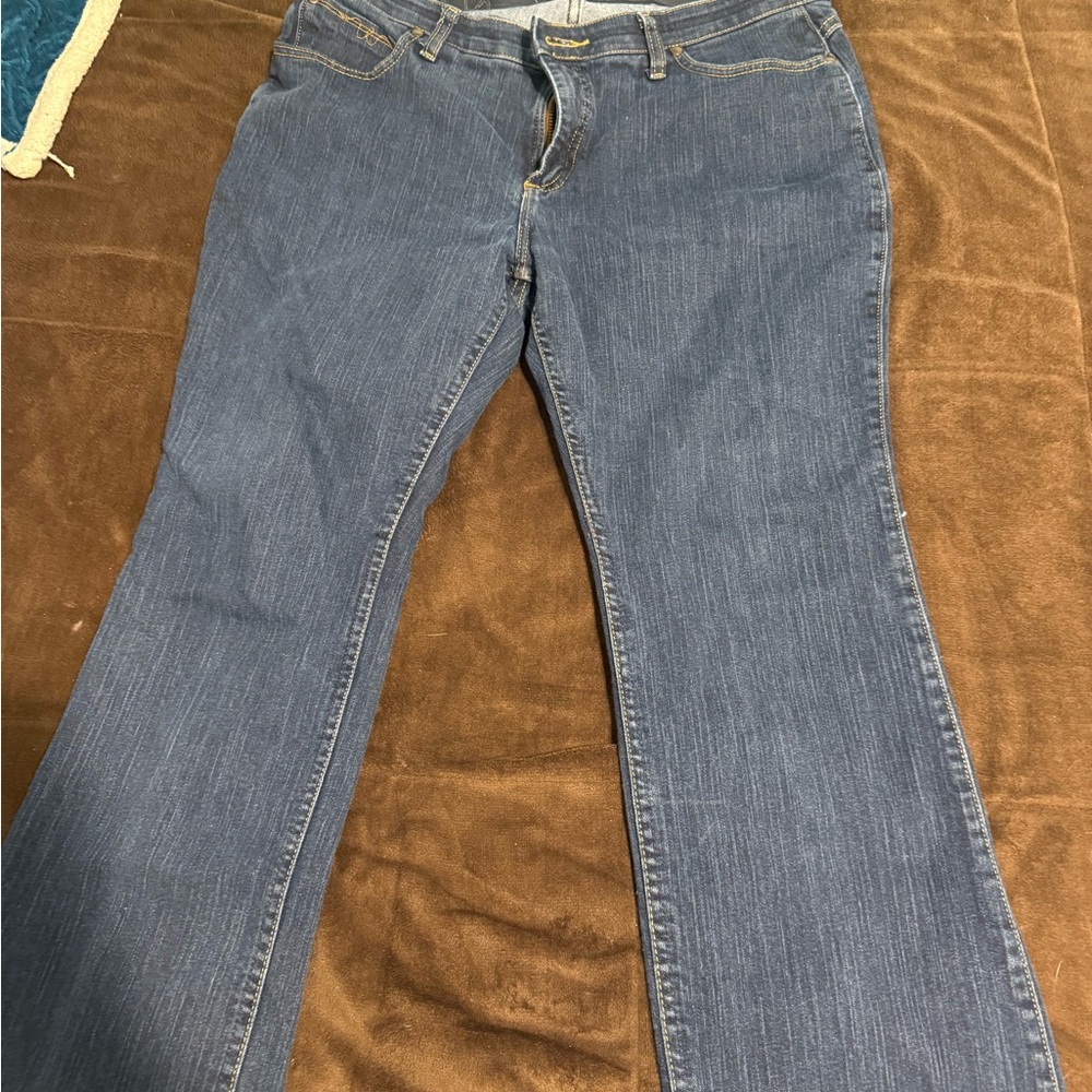 Wrangler Women's Boot Cut Jeans in Blue